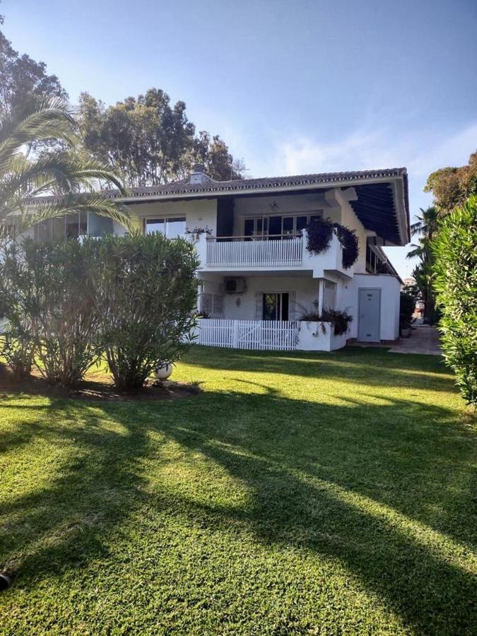 Puerto Banus Apartment Near Beachfront, Sunny Terrace, Pool, Tennis Court, Parking And Movies Projector Marbella Luaran gambar