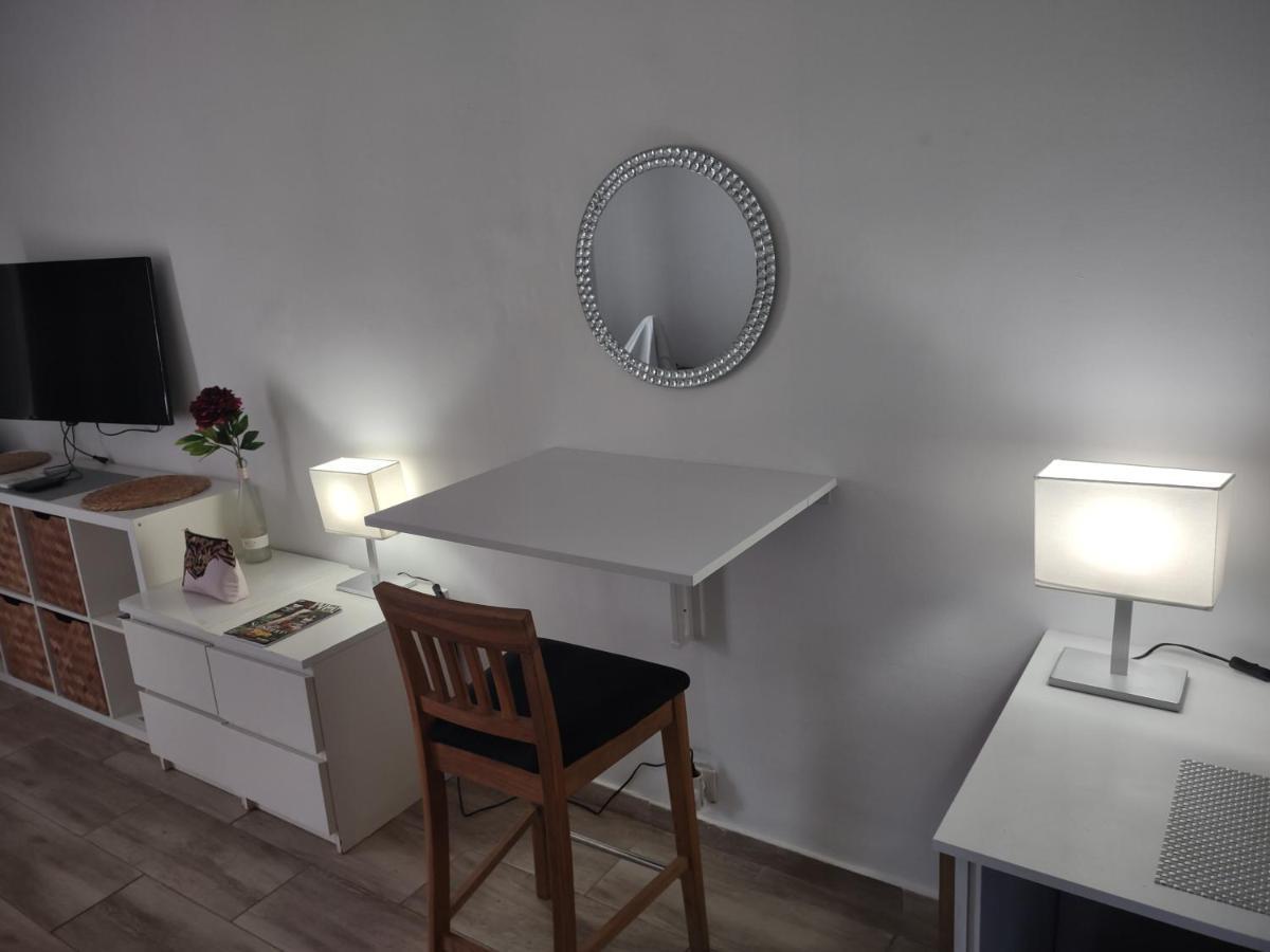 Puerto Banus Apartment Near Beachfront, Sunny Terrace, Pool, Tennis Court, Parking And Movies Projector Marbella Luaran gambar