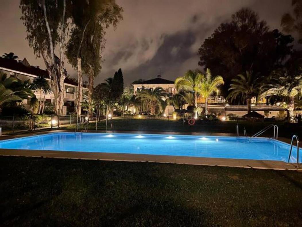 Puerto Banus Apartment Near Beachfront, Sunny Terrace, Pool, Tennis Court, Parking And Movies Projector Marbella Luaran gambar